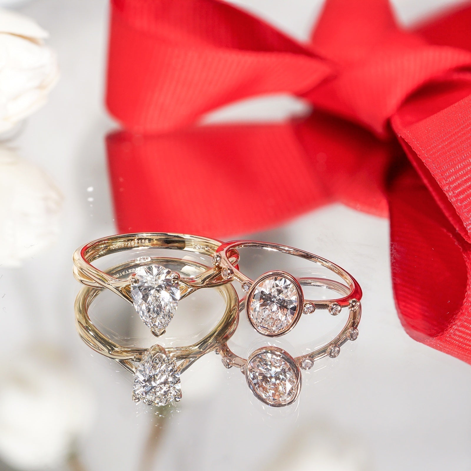 How to Choose an Engagement Ring Without Overpaying
