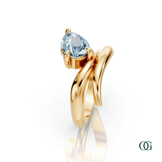 Y|Personalized Pear Aquamarine Birthstone Ring in Yellow Gold