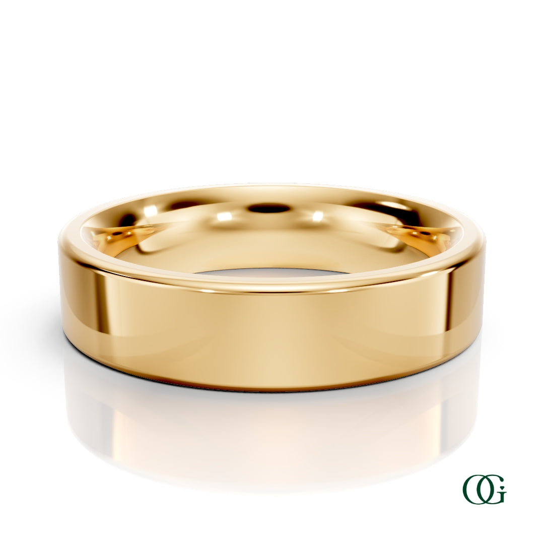 Men’s Polished Raised-Edge Gold Wedding Band
