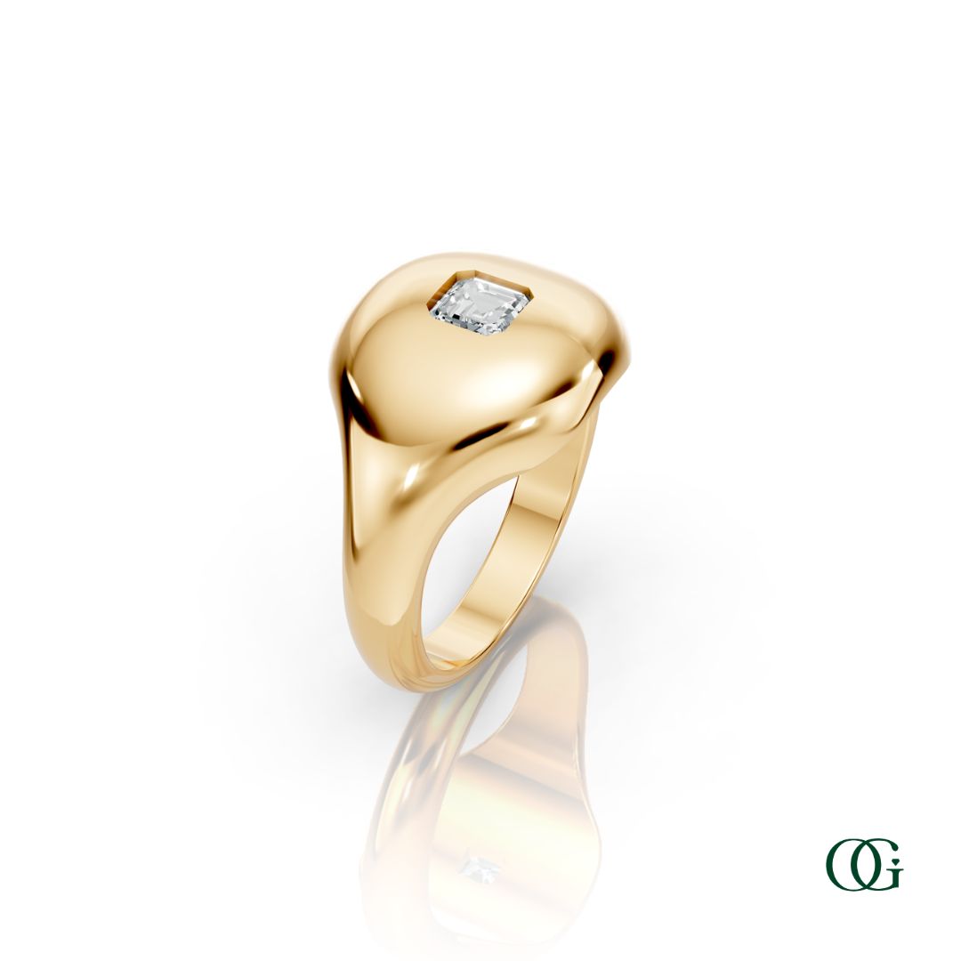 Y | 14K Yellow Gold Birthstone Pinky Ring with Diamond - April