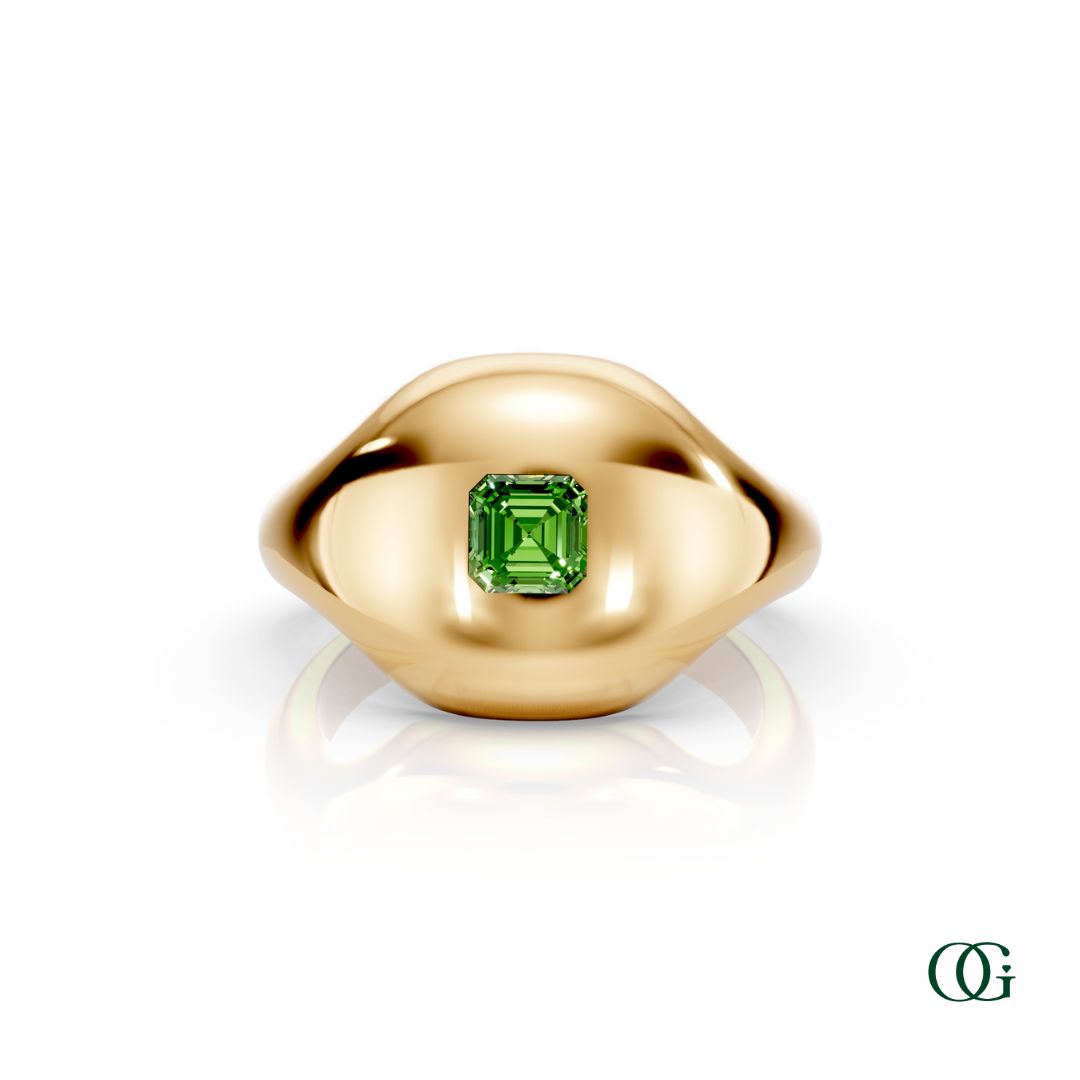 Y | 14K Yellow Gold Birthstone Pinky Ring with Peridot - August