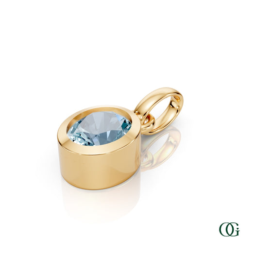 Y| Personalized Oval Aquamarine Birthstone Pendant in Yellow Gold