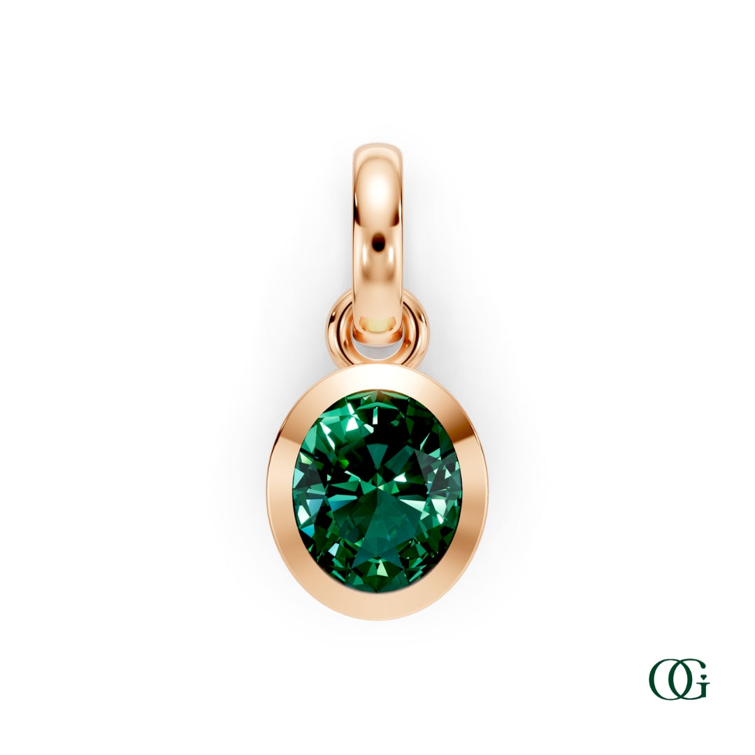 R| Personalized Oval Emerald Birthstone Pendant in Rose Gold