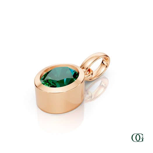R| Personalized Oval Emerald Birthstone Pendant in Rose Gold