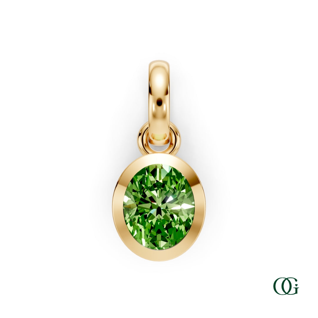 Y| Personalized Oval Peridot Birthstone Pendant in Yellow Gold